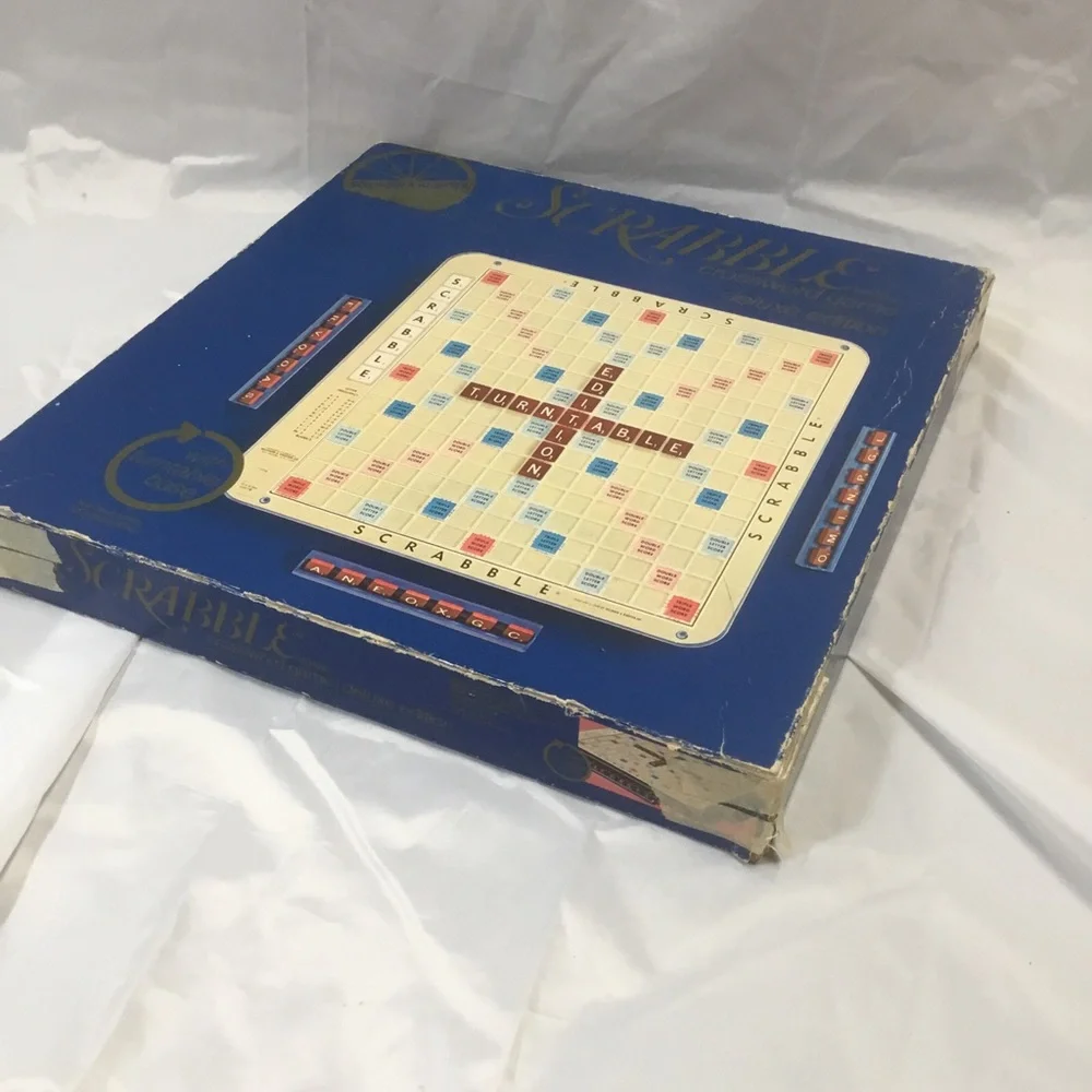 VTG Scrabble Game Deluxe Edition Turntable Burgandy Tiles 76 Blue Trays Complete